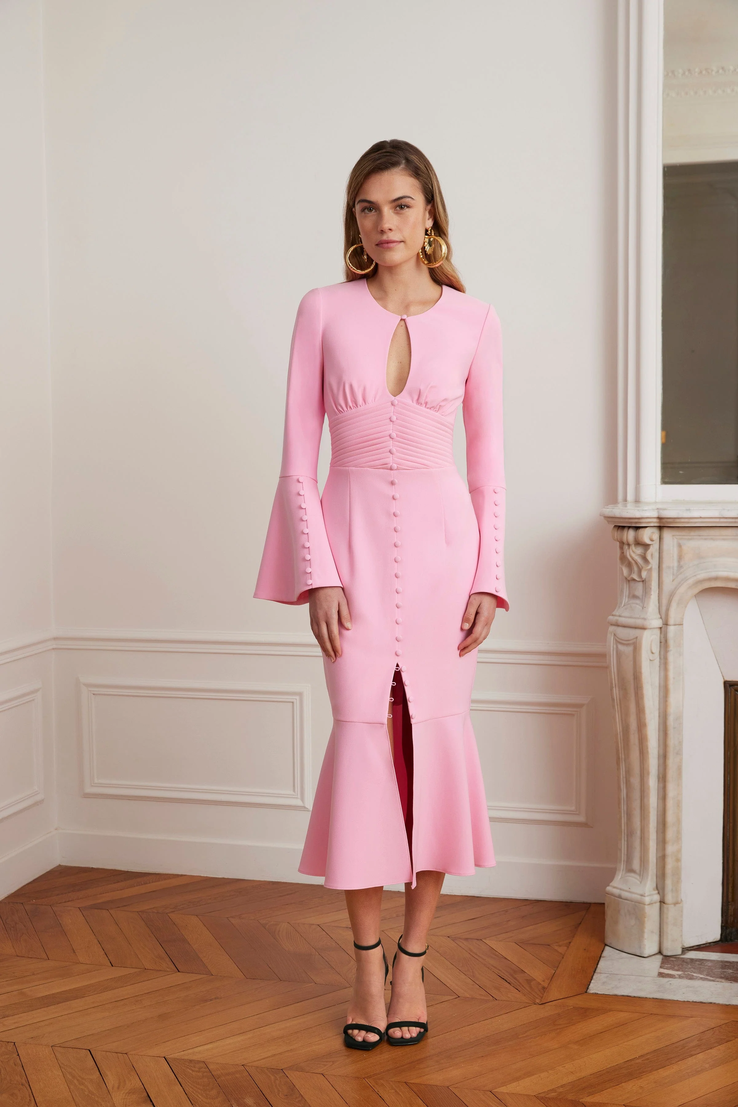 ROXIE Keyhole Micro Button Detail Midi Dress In Pink